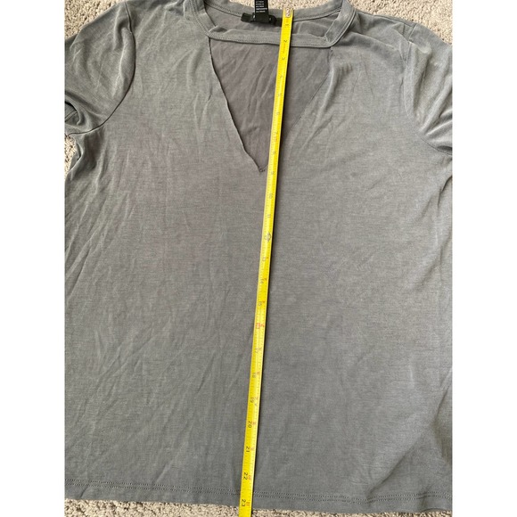 Forever 21 Charcoal Gray Modal t-shirt, size small - Picture 10 of 11